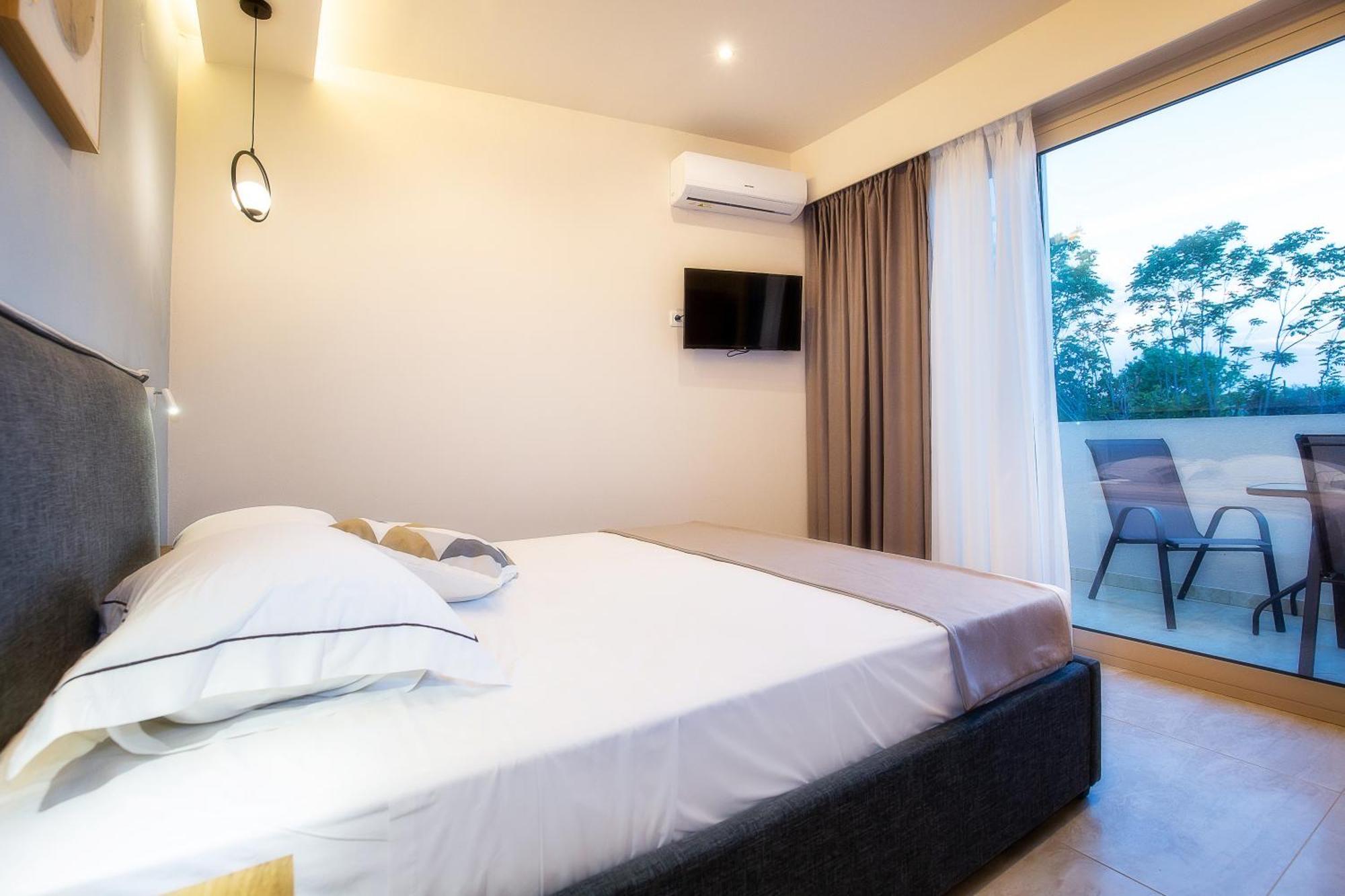 Diamela Apartments ลิเมนาเรีย ภายนอก รูปภาพ